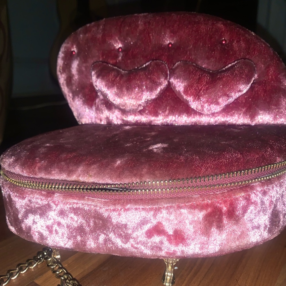 Love seat betsey Johnson bag
